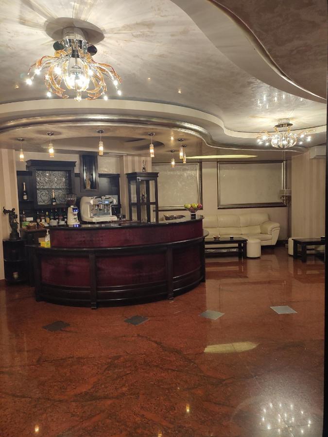 Acapulco Hotel Πλοέστι Εξωτερικό φωτογραφία